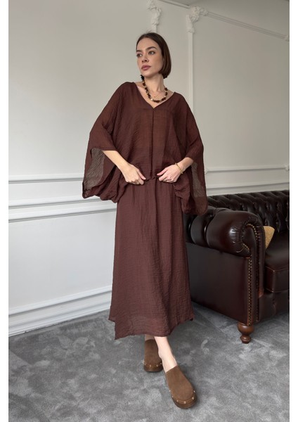 V Yaka Geniş Kol Etekli Takım- Kahverengi indirimleri