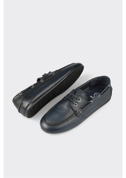 Lacivert Deri Kadın Günlük Ayakkabı modelleri