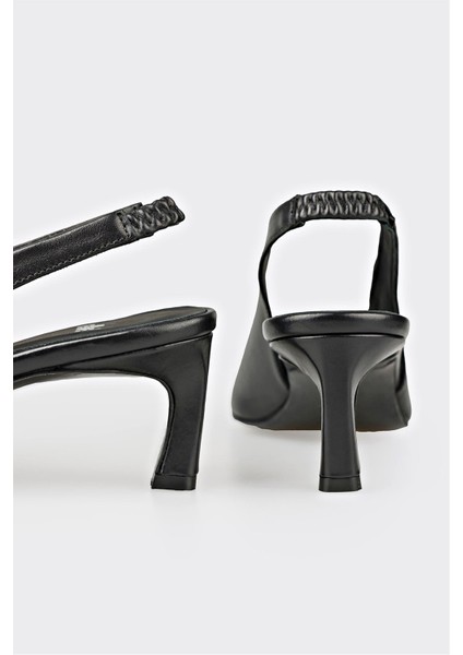 Siyah Deri Kadın Topuklu Ayakkabı fırsatları