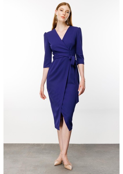 Nefeli V Yaka Midi Sarımlı Elbise - Minimalist Şık Günlük