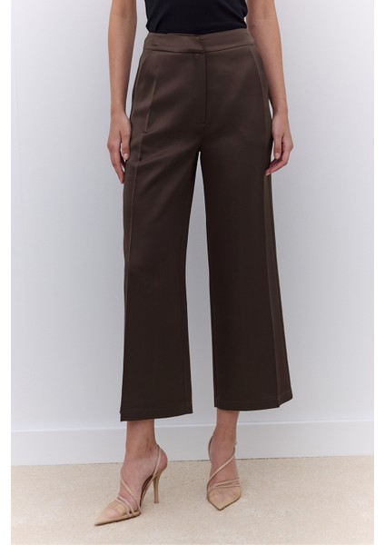 Saten Düz Paça Pantolon Ağaç Kabuğu fırsatları