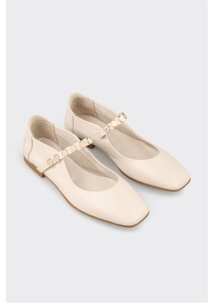 Bej Deri Kadın Günlük Ayakkabı fırsatları