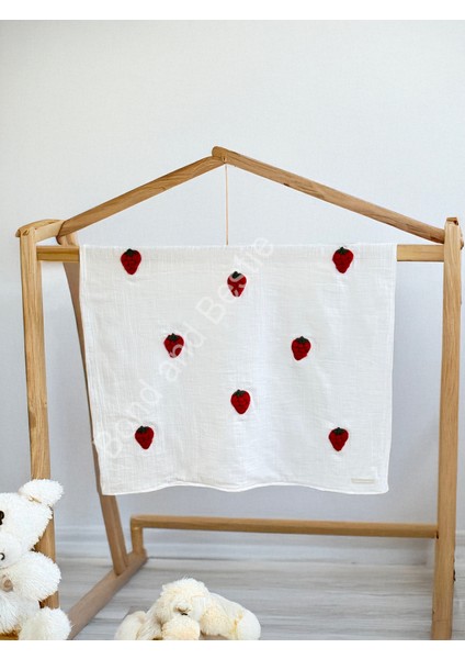Çok Amaçlı Çilek Desenli Müslin Bebek Örtü & Battaniye %100 Pamuk Oeko-Teks Sertifikalı 75X75 cm indirimleri