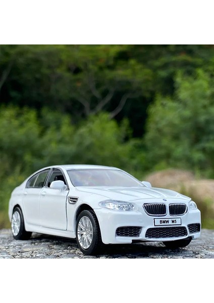 1:36 Bmw M5 M550I F90 Araba Modeli M2 M4 Alaşım Araba Modeli Döküm Metal Oyuncak Araçlar Araba Modeli Simülasyon Koleksiyonu Çocuk Oyuncak Hediye (Yurt Dışından)