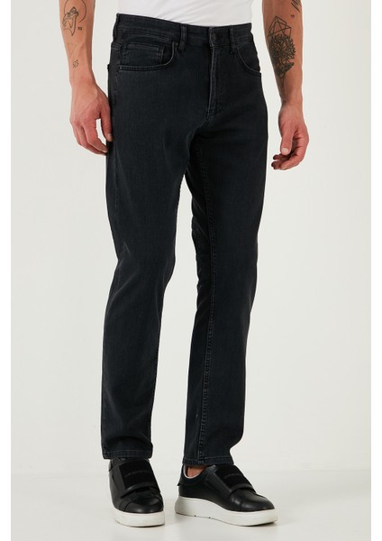Pamuklu Comfort Fit Yüksek Bel Boru Paça Jeans Erkek Kot Pantolon 4411S88TEXAS modelleri