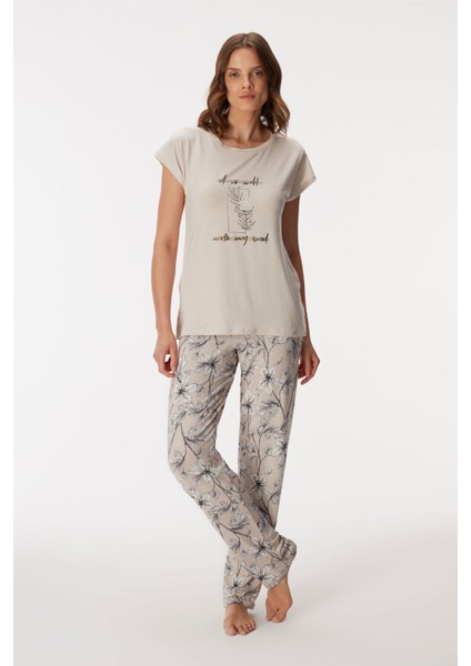 11383 Kadın T-Shirt ve Pantolon Takım
