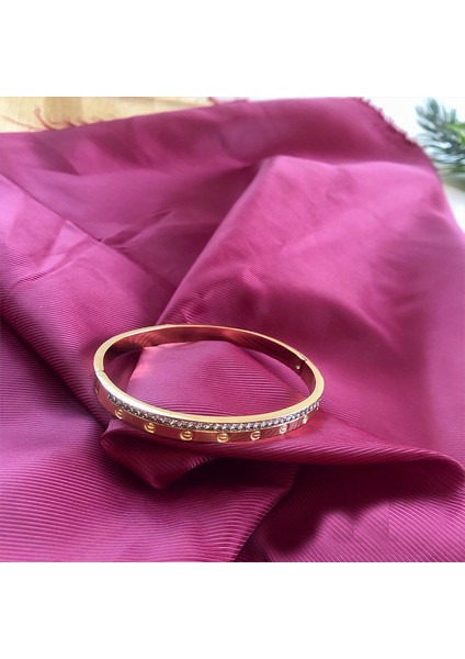 Zirkon Taşlı Kararmaz ,paslanmaz Çelik Kelepçe Bilezik indirimleri