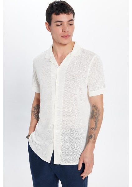 Erkek Slim Fit Dar Kesim Kısa Kollu Örme Doku Apaş Yaka Ekru Gömlek