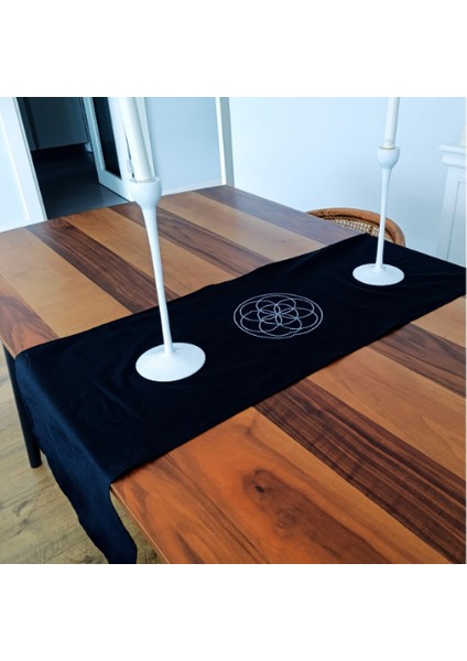 Yaşam Çiçeği Işlemeli Runner 140*40 cm Yenilnme ve Bereket Temalı Özel Tasarım Runner