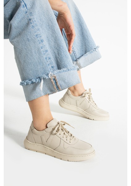 Ganer Kadın Deri Bej Spor Ayakkabı