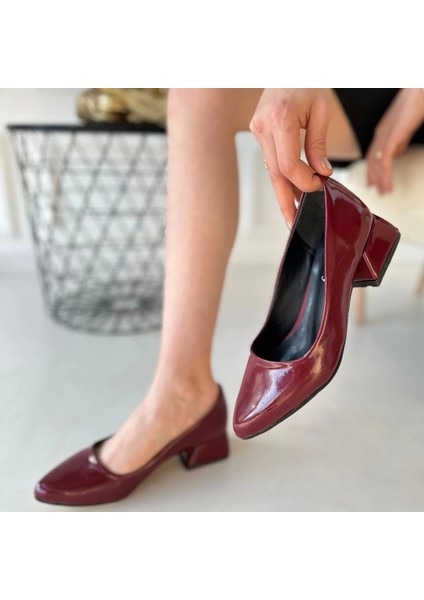 Bordo Rugan Topuklu Ayakkabı