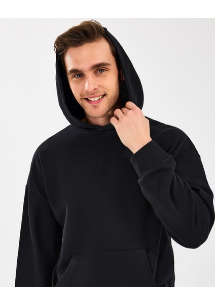M Essential Hoodie Sweatshirt Erkek Siyah Sweatshirt S242110-001 modelleri