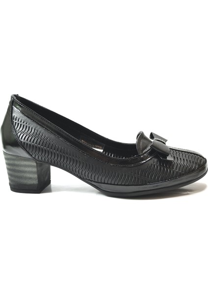 8333 Hakiki Deri Siyah Anatomik Kısa Kalın Topuklu Kadın Ayakkabı