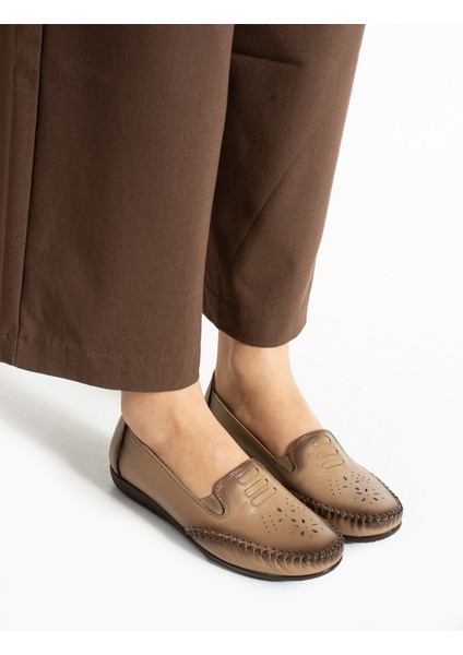 Near Kadın Deri Krem Günlük Ayakkabı fiyatları