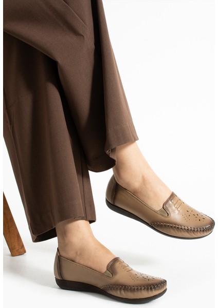 Near Kadın Deri Krem Günlük Ayakkabı modelleri