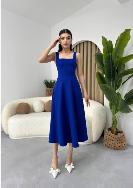 Kare Yaka Askılı Kloş Uzun Elbise fiyatları