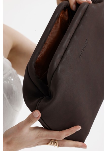 Kadın Koyu Kahve Leopar Desenli Deri Clutch El Çantası