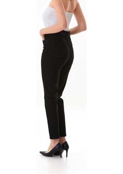 Büyük Beden Düğmeli Mom Jean