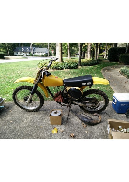 1978 Suzuki RM125 Gaz Kelebeği Borusu T2787623