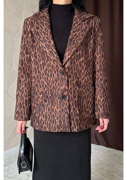 Leopar Yakası Kürk Garnili Desenli Ceket
