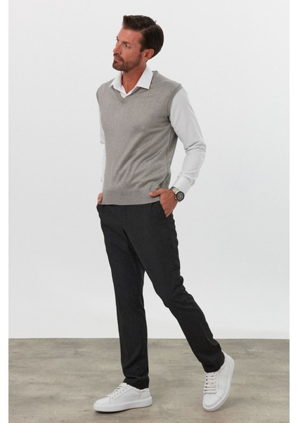 Erkek Standart Fit Normal Kesim Kolsuz Triko Süveter fırsatları