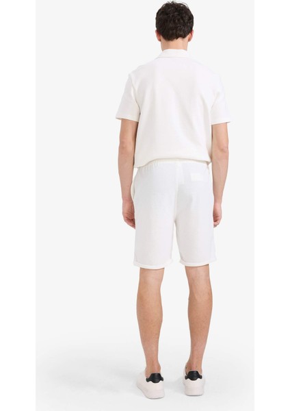 Regular Fit Dokulu Basic Düz Bermuda Şort E2606AX25SM