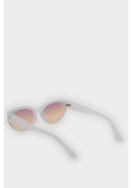 Kadın Oval Beyaz Transparan Plastik Çerçeve Pembe Cam UV Güneş Gözlüğü F0619AXNS fırsatları