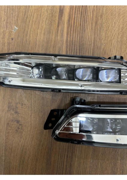 Honda Accord Sağ Sol Gündüz Lambası Ledli Set 2021-2024