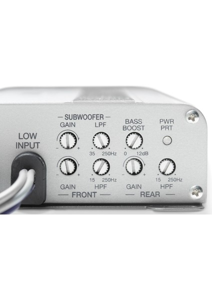 Clarion XC2510 5 Kanal Marine Amplifikatör