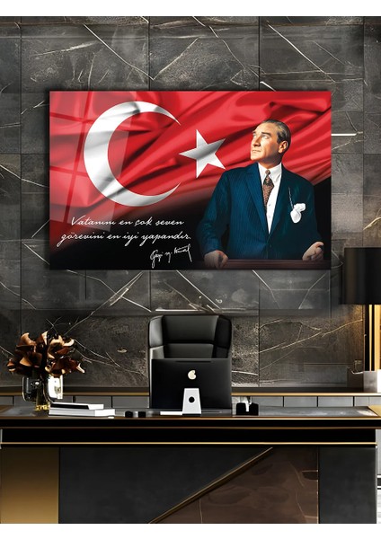 Atatürk Portre ve Türk Bayrağı Vatanını En Çok Seven Görevini En Iyi Yapandır Cam Tablo, Hediyelik
