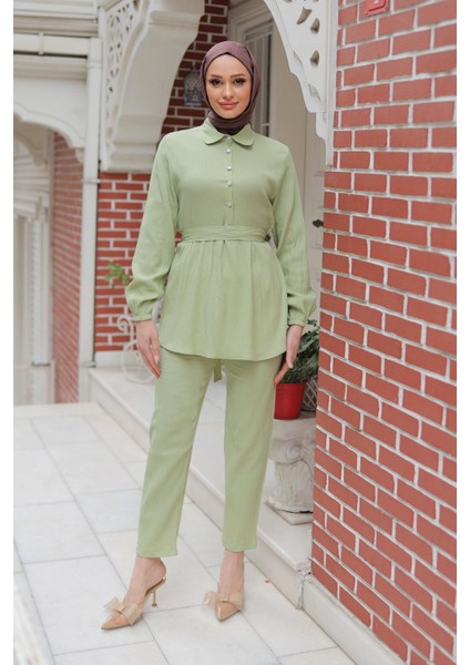 Taş Düğme Detaylı Takım Mint Yeşili modelleri