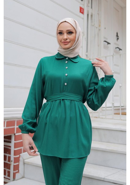 Taş Düğme Detaylı Takım Yeşil fırsatları