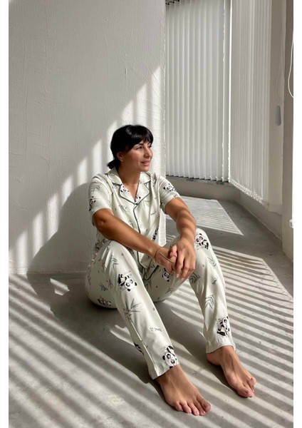 Panda Desenli Yeşil Pijama Takımı