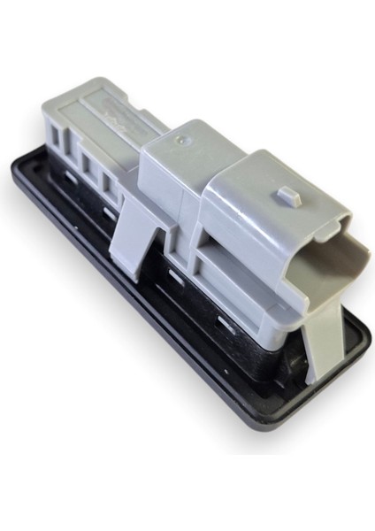 Renault Megane 4 Hb 2016-2020 Arka Bagaj Kapağı Açma Düğmesi Butonu fırsatları