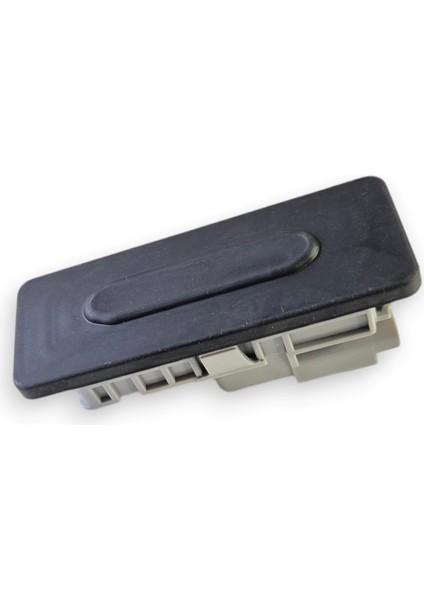 Renault Clio 5 2020-2023 Arka Bagaj Kapağı Açma Düğmesi Butonu modelleri