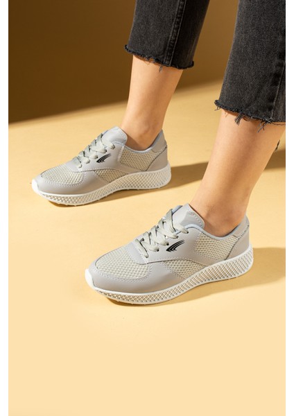 Fileli Rahat Taban Bağcıklı Comfort Kadın Sneaker 001-1313-25