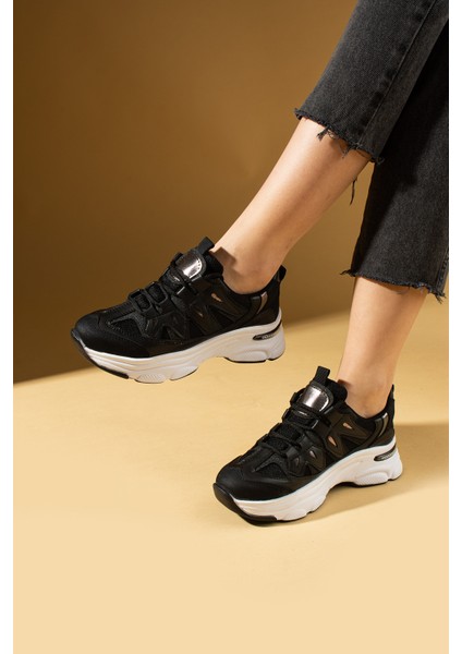 Bağcıklı Rahat Taban Kadın Sneakers 36-873-25