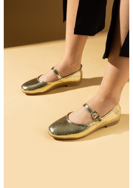 Kroko Desenli Tokalı Rahat Kalıp Kadın Babet 57-52-25YILAN