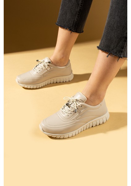Bağcıklı Rahat Taban Kadın Sneaker 59-685-25