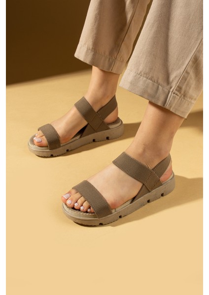 Rahat Taban Lastik Bantlı Kadın Sandalet 020-740-25
