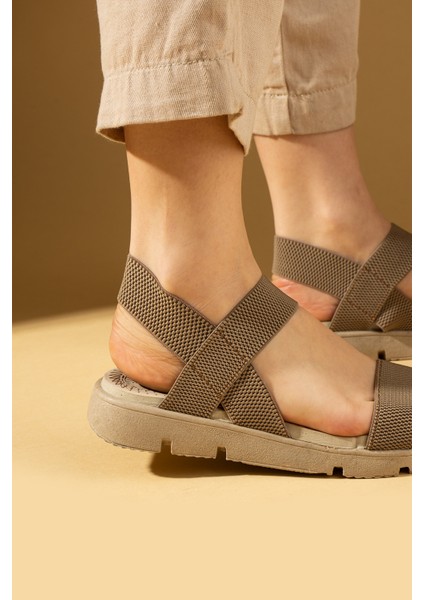 Rahat Taban Lastik Bantlı Kadın Sandalet 020-740-25 fiyatları
