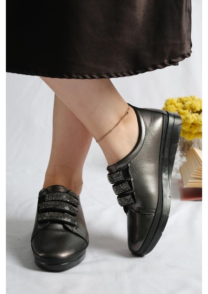 Rora Anne Genç Bantlı Taş Detaylı Spor Günlük Ayakkabı modelleri