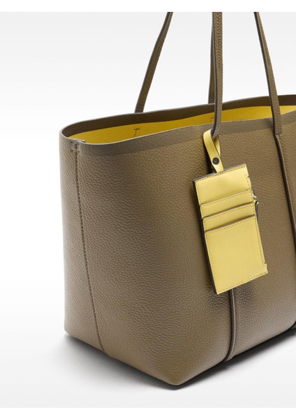 Çıkarılabilir Aksesuarlı Shopper Çanta