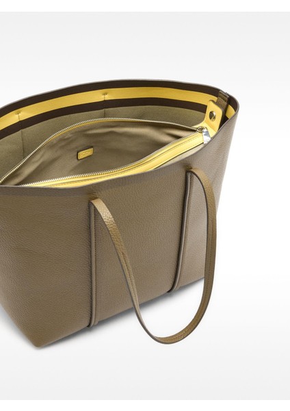 Çıkarılabilir Aksesuarlı Shopper Çanta