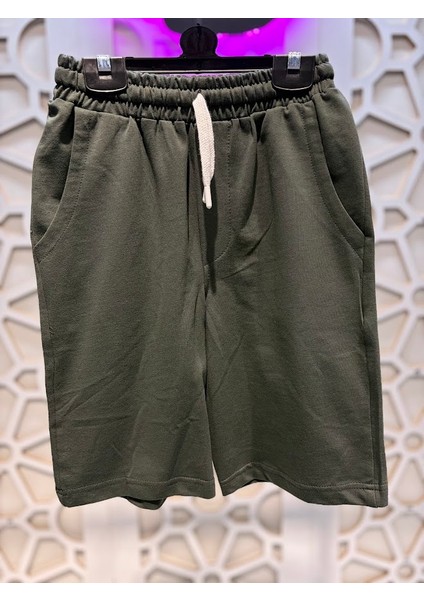 Erkek Çocuk Kısa Kollu Arkası Baskılı Tişört ve Şort 2'li Takım fırsatları