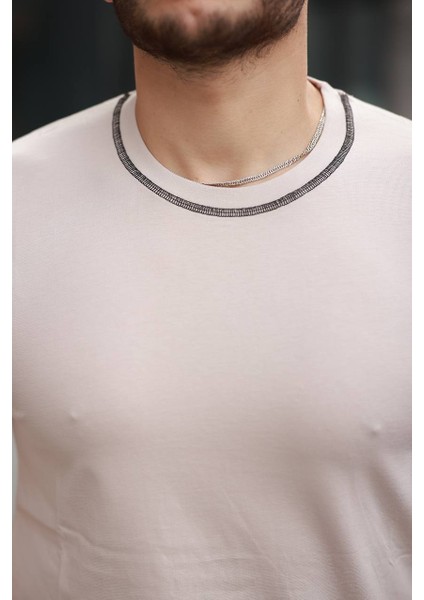 Bisiklet Yaka Karyoka Dikiş Detaylı Basic Tshirt