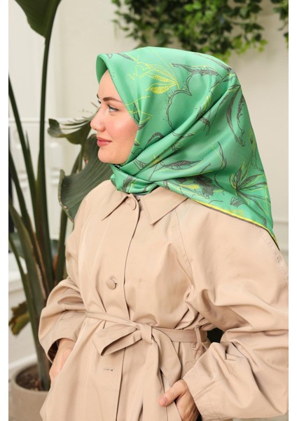 Yeşil Desenli Tivil Ipek Eşarp IST11433-23 fiyatları