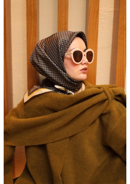 Yeşil-Antrasit Geometrik Desenli Tivil Ipek Eşarp IST11421-21