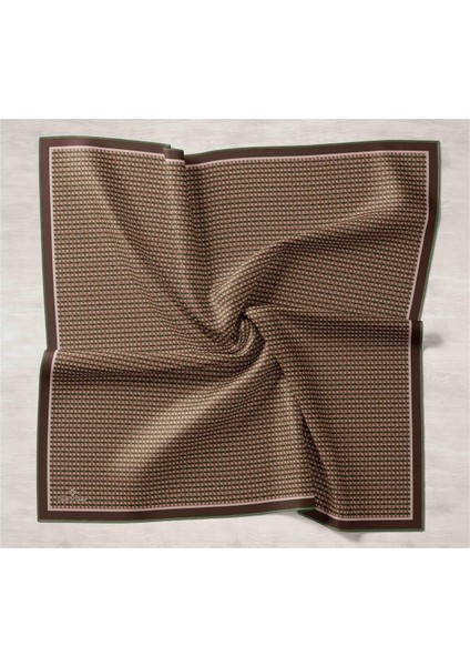 Yeşil Geometrik Desen Tivil Ipek Eşarp IST11421-41 fırsatları