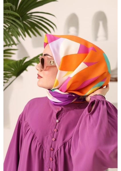 Mor-Beyaz Çiçek Desen Tivil Ipek Eşarp IST11408-02 fiyatları